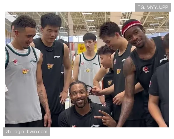 广东萨林杰伤缺内线告急 防守体系面临重组